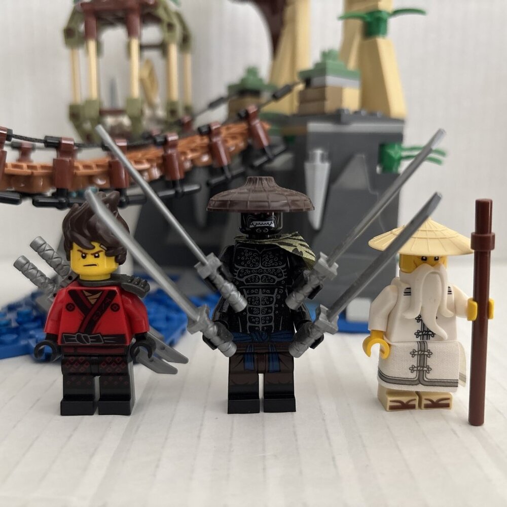 Lego The Ninjago Movie - Master Falls 70608 NO BOX - Picture 2 of 4